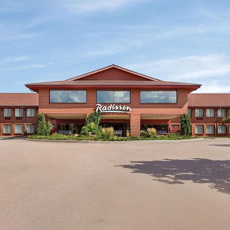 Radisson Hotel Colorado Springs Airport Exterior photo