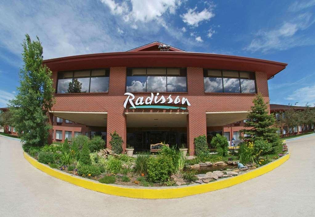 Radisson Hotel Colorado Springs Airport Exterior photo